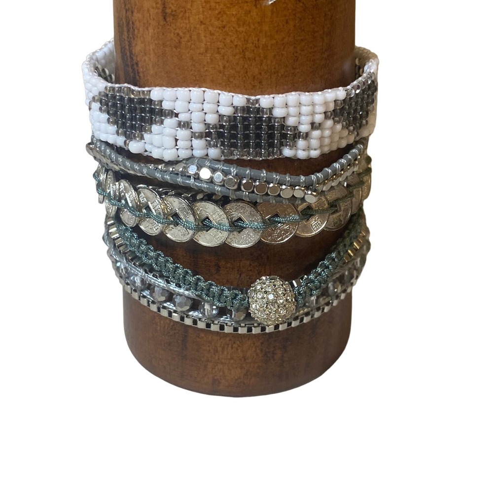 VICTORIA EMERSON DESIGNER BEADED WIDE MAGNET CLOSURE BRACELET CUFF